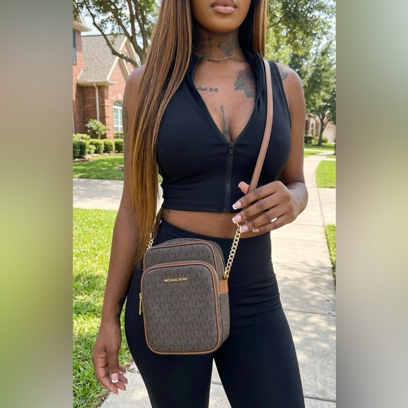 Michael Kors Brown and Gold Chain Crossbody bag - Picture 2 of 4